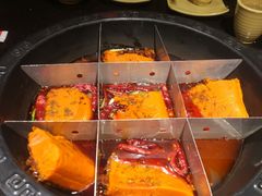 -宽板凳老灶火锅(外馆斜街店)