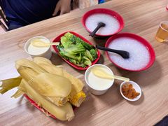 -光明刘冰乳鸽店(光明法政北路店)