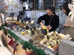 -HIHE Bistro·Oyster Bar(华熙live店)