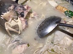 -陈大锅·岳阳鱼馆·地道岳阳菜(美食街店)