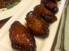 蜜汁鸡翅-院落创意菜