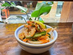 -银米·云南传统过桥米线(双廊黑金冠店)
