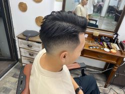 -纯剪男士理发馆·烫染专业店