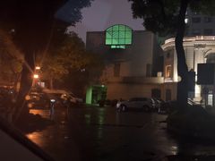 -上海花园饭店
