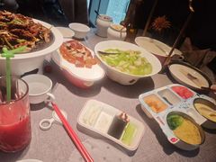 -秀儿四九城·新京菜(亚运村鸟巢店)