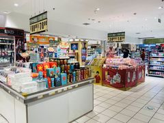 -丽达购物中心(崂山店)