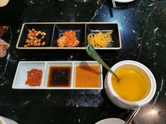 -鹤江桥·红油牛肉粉(SKP店)