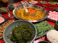 -谭鸭血老火锅(漳州路店)