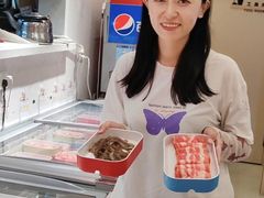 -嘎琉鲜切牛肉自助火锅