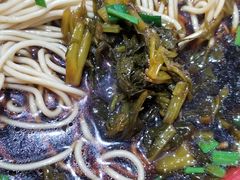 -小龙大肉面馆