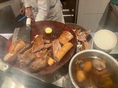 -荣家黄鱼面(前滩太古里店)