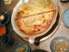 -湊湊火锅·茶憩(打浦桥日月光店)