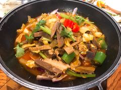 铁锅牛杂-阿罗新疆菜(人民广场店)