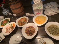 -乐咖啡西餐厅(太湖皇冠假日酒店)