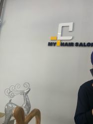 -茶发Salon·烫发染发理发