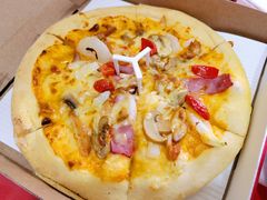 新奥尔良风情烤肉比萨-必胜客(松江三湘宅急送店)