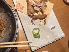 大明二毛烧鸡-春满园·邯郸菜发祥地(滏东店)