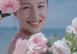 点击看大图 -挪娅婚纱摄影皇家会所