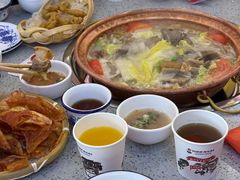 -阿婆情腊排骨火锅(金虹路店)