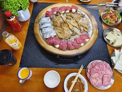 -老姐石板烧烤+铜炭火锅(总店)