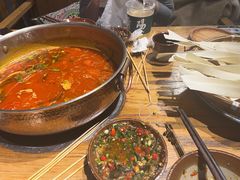-黔诚多彩火锅(甲秀楼店)