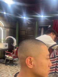 -豪帅男士理容馆