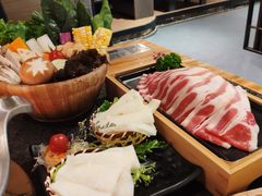 -湊湊火锅·茶憩(东城万达店)