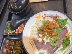 -勝记粉库桂林米粉非遗传承(西街店)