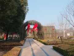 -东方体育中心(地铁站)