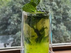 -雕刻时光咖啡馆(南院门店)