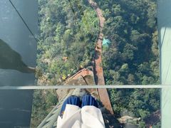 -黄腾峡天门悬廊