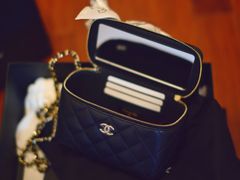 -Chanel(德基广场店)