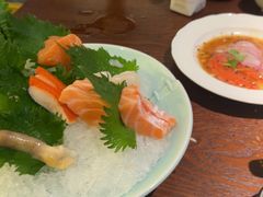 -花和寿喜烧·三文鱼自助专门店(光屿城店)