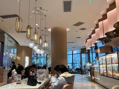 大堂-奈雪的茶(青岛卓悦里INTOWN店)
