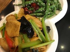 -杨记清芳牛肉拉面(宝龙广场店)