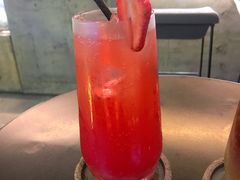 草莓苏打-BE NORMAL CAFE(霞溪路店)