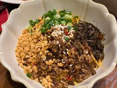 -肆海小川菜酒馆Wine Bistro (青年路店)