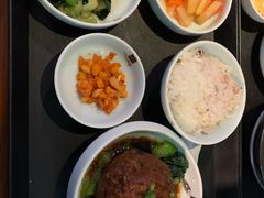 阿姨爆浆狮子头套餐-阿姨食堂