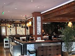 -八府香鸭·啫啫煲(华山路店)