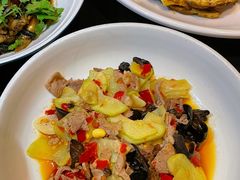 -黔蘑菇四季餐厅(观山湖店)