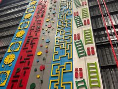 -极限PLAY运动娱乐新世界·团建派对表演休闲馆·室内高空游乐园