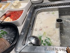 -海底捞火锅(芜湖银泰城店)