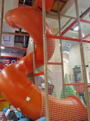 -动力星球家庭亲子游乐中心