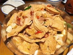 -邻家小馆(银都店)