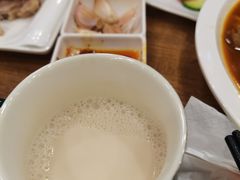 -清真·玛丽亚新疆菜主题餐厅(浙江中路店)
