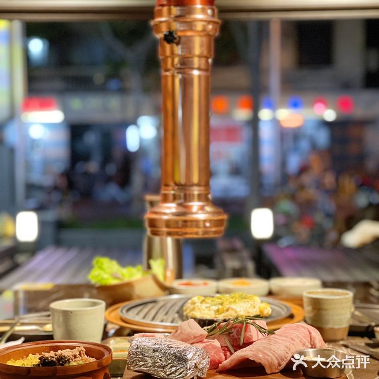 探店 | 金猪三兄弟，吃出个性韩国烤肉味