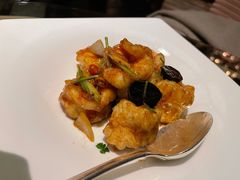 黑蒜大千爆虾球-北京四季酒店·采逸轩