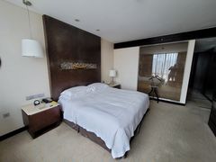 -青岛海尔洲际酒店