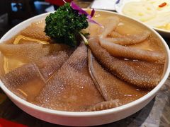 精品鲜毛肚-小龙坎火锅(全球总店)