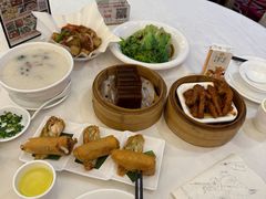 -万山楼海鲜酒家·二十三年老字号